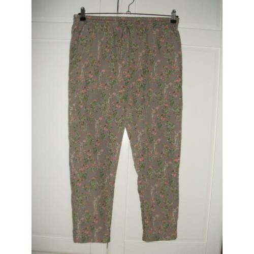 Amichi grijze bloemetjes loose fit jogger broek, maat S