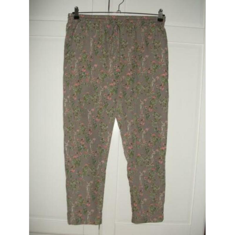 Amichi grijze bloemetjes loose fit jogger broek, maat S