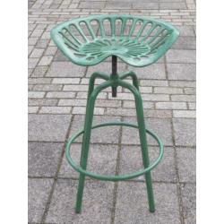 Barkruk, tractortafel, Esschert design tractorstoel statafel