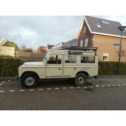 Land Rover Santana 109 1977 Wit