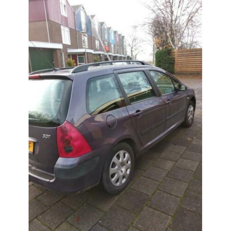 Peugeot 307 1.6 16V Break 2005 Paars