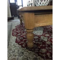 Salontafel gezandstraald hout