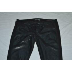 Guess, super mooie dames broek maat 28, zo goed als nieuw