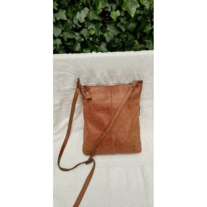 E625 FRED de la BRETONIERE bruin leder damestas zeer fraai