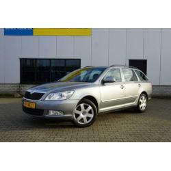 Skoda Octavia Combi 1.6 TDI Gr.t.Amb.Bns ECC CRUISE NAV TREK