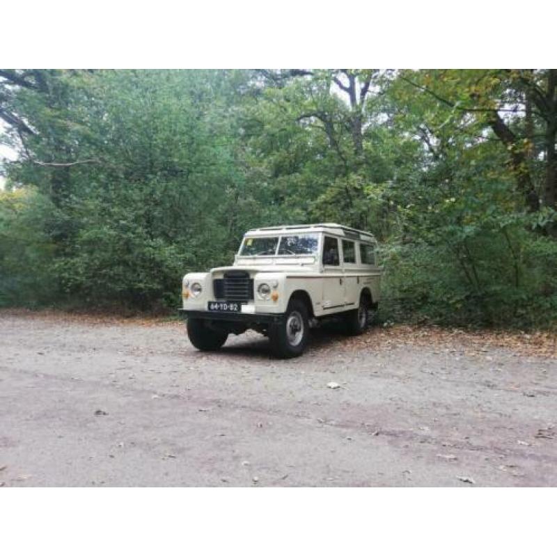 Land Rover Santana 109 1977 Wit
