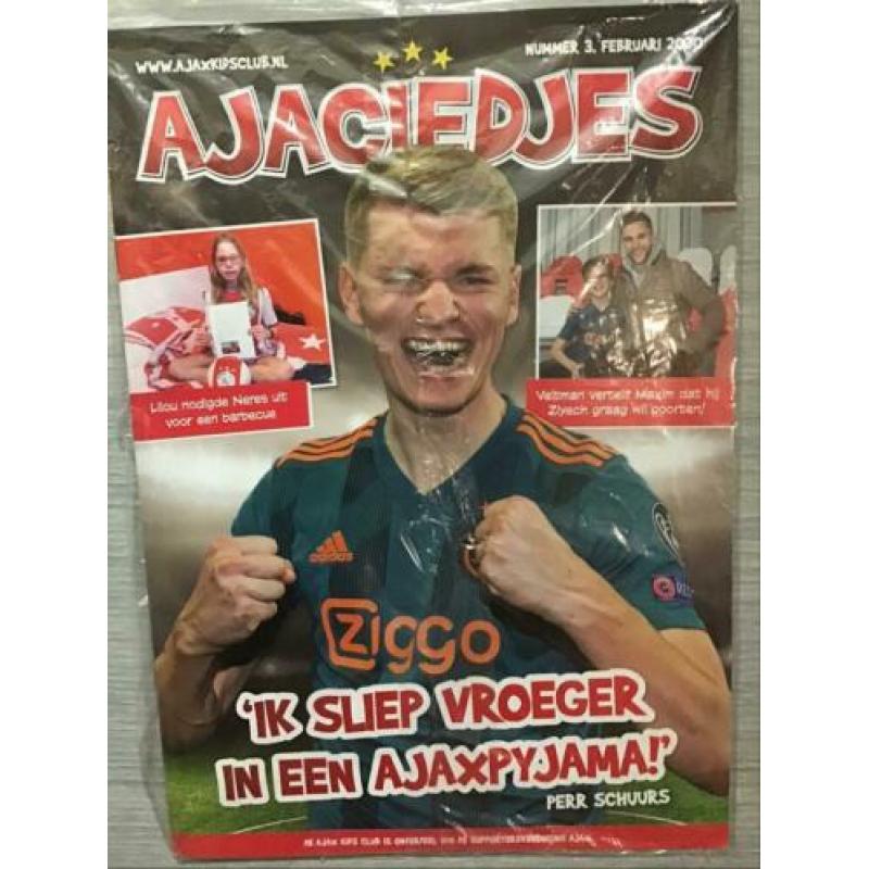 Ajax tijdschrift “ajaciedjes” nieuw, gratis zie tekst