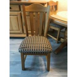 Ronde eettafel met 4 stoelen eikenhout