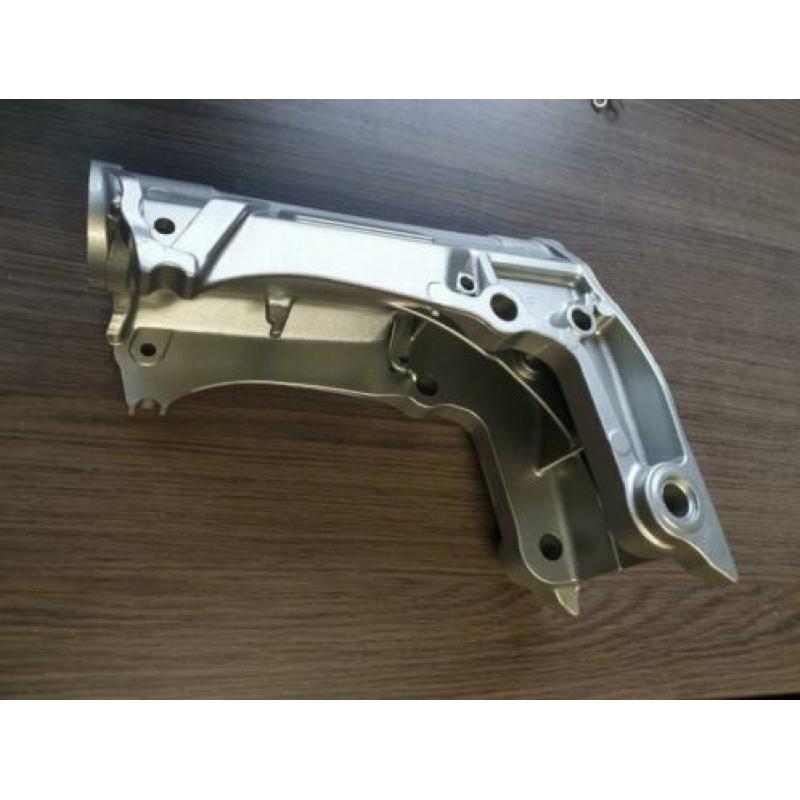 50201-881-843ZB honda Swivelbracket BF8A nieuw!