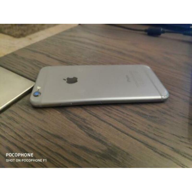 Kapotte iPhone 6 voor onderdelen 16 GB - zonder iCloud lock