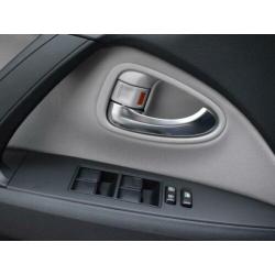 Toyota Avensis Touring Sports 1.8 SkyView Limited | Nieuw |