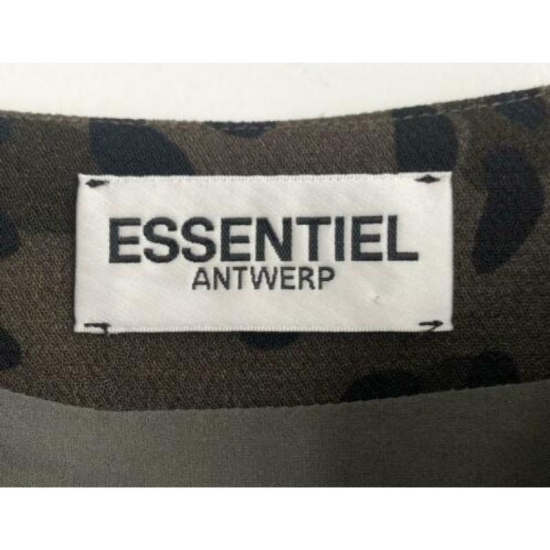 *ESSENTIEL* in nieuwstaat maat 36 dierenprint