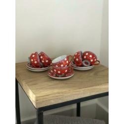 Oilily servies ( als nieuw )