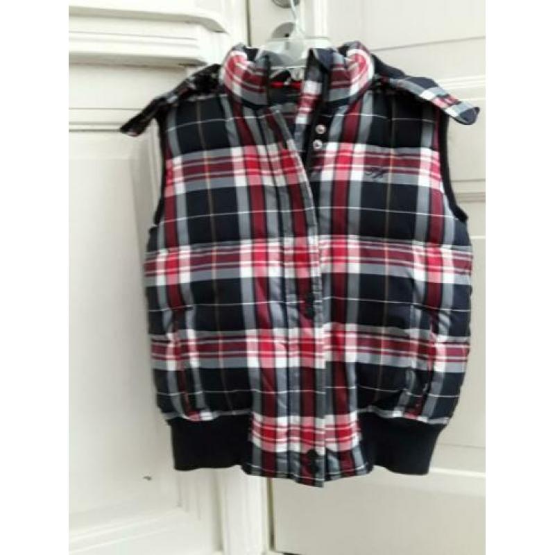 Tommy hilfiger bodywarmer maat 152