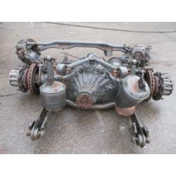 Mercedes-Benz Axor 1833 , Front and Back axle
