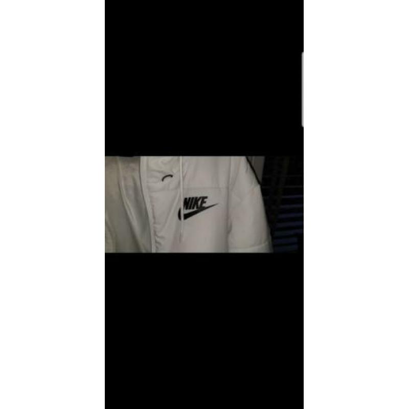 Nike winterjas maat S