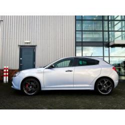 Alfa Romeo Giulietta 2.0 JTDm Exclusive QV Line (bj 2015)