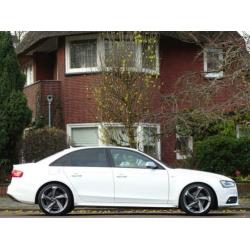 Audi A4 2.0 TDI automaat / S-line Sport Ed. 2015 / MMI + LED