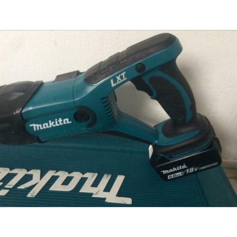 Makita DJR 181 RFE 18volt 6.0Ah Li -ion Reciprozaag