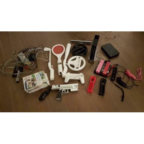 Goedwerkende Wii incl. Spellen, harde schijf, en nog meer!!