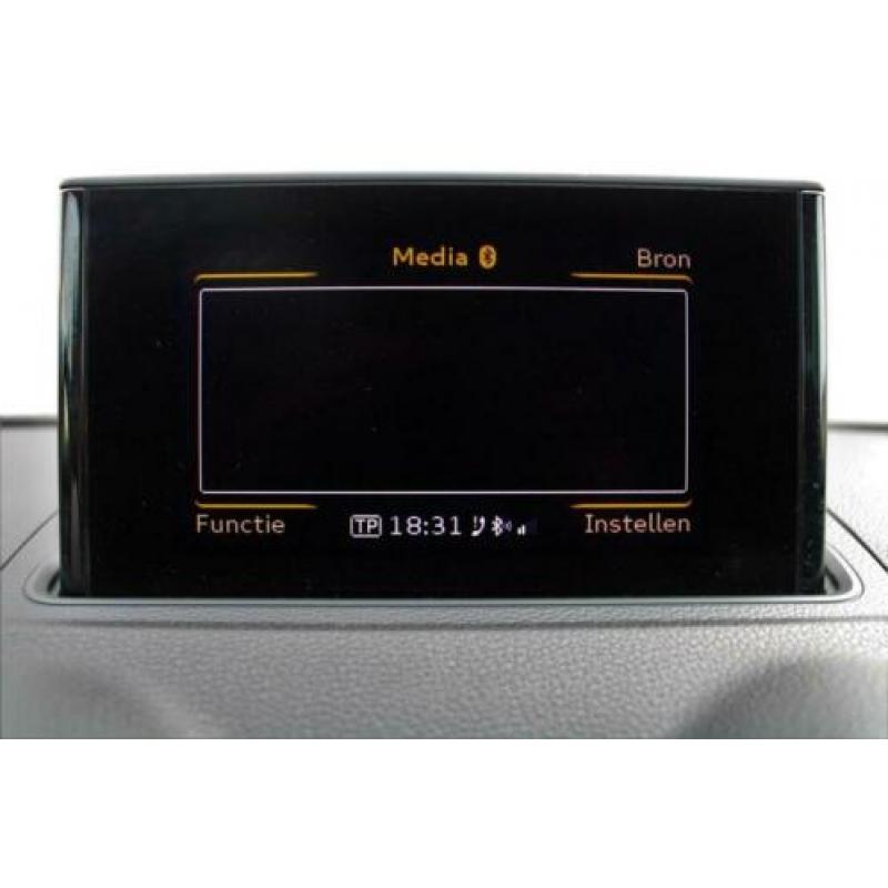Audi A3 Sportback 1.6 TDI Ambition Pro Line plus [ panoramad