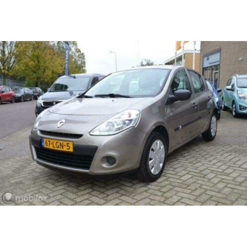 Renault Clio - 1.2 TCe Special Line Navi, Airco, 5 Drs, All