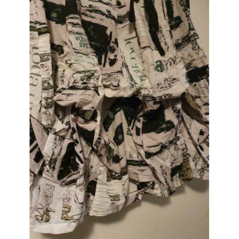 Leuke rok van Desigual in maat 36, op 2 manieren te dragen