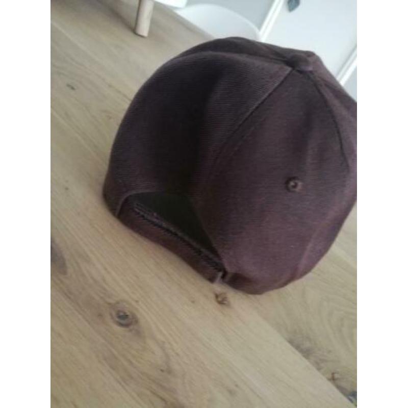 lacoste pet bruin nieuw