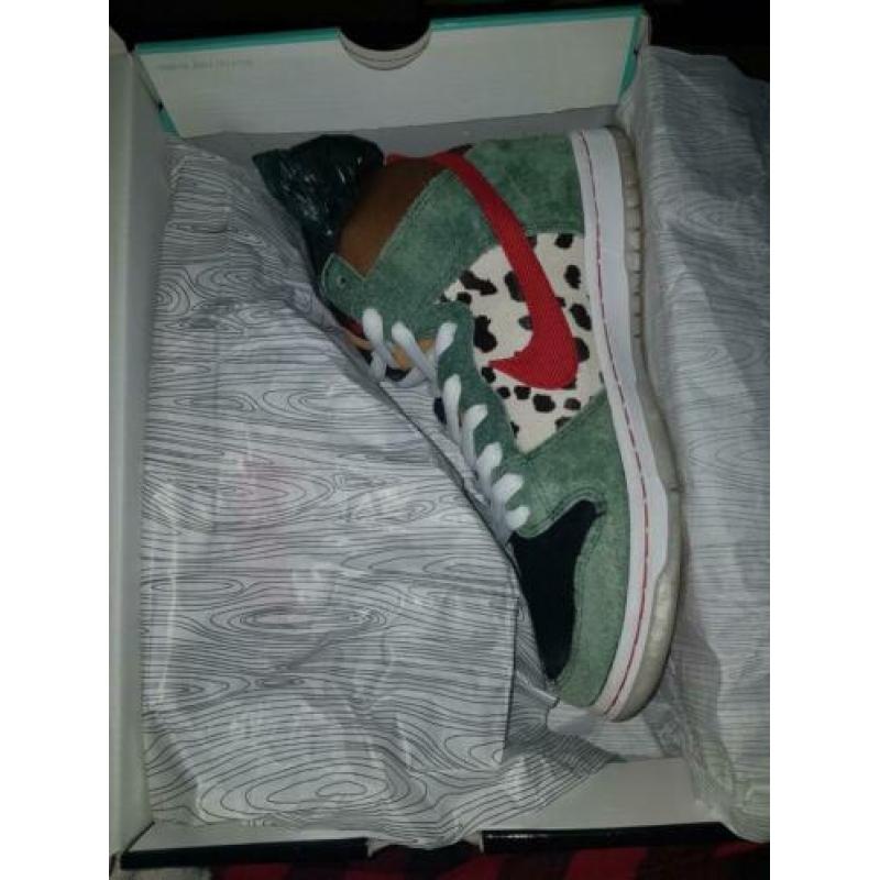 Nike SB High Dog Walker size 42, 9/10 condition