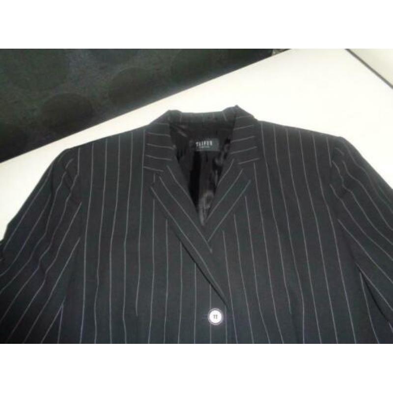 TAIFUN zwarte krijtstreep blazer