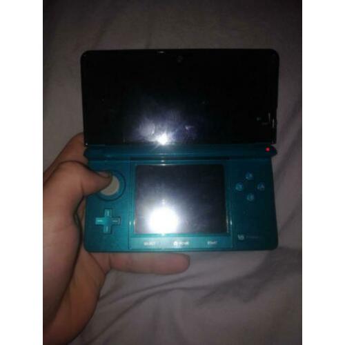 Nintendo 3ds met enkele spellen