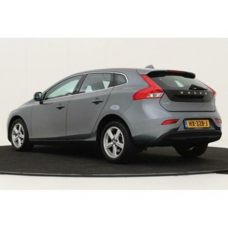 Volvo V40 1.6 D2 Momentum | Navigatie | Cruise Control | PDC