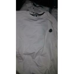 moncler dsquared fendi calvin klein versace balmain gucci