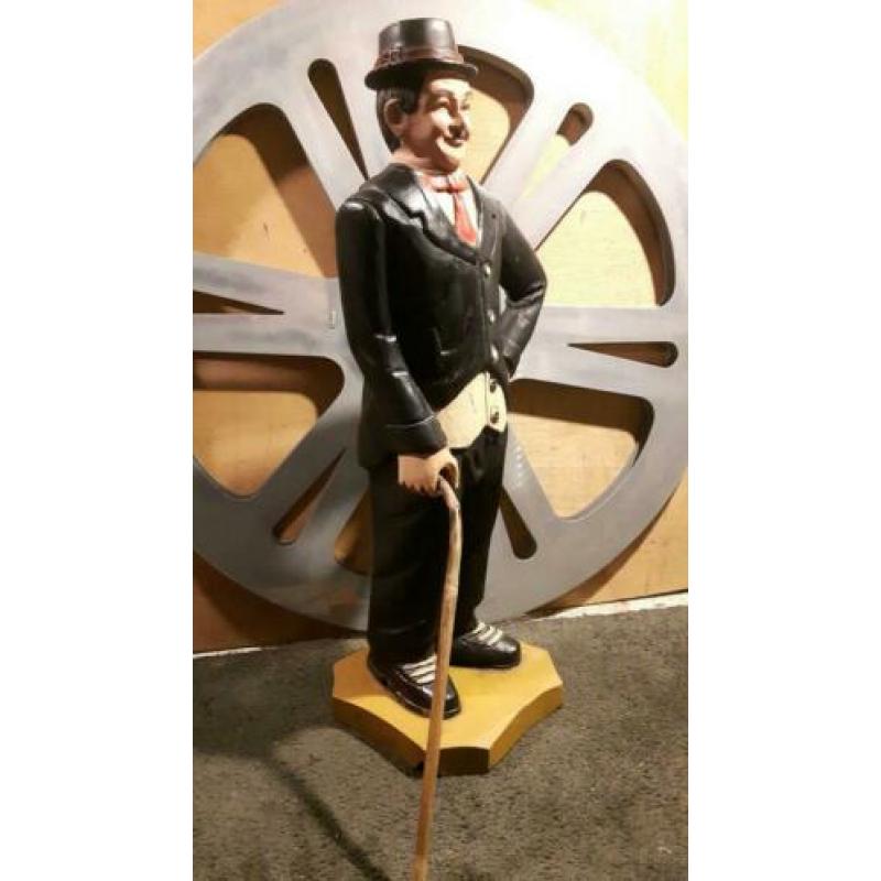 charlie Chaplin beeld 60 cm hoog