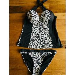 Ocean Club Tankini 34 top 42 zwart wit zgan