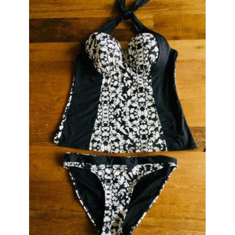 Ocean Club Tankini 34 top 42 zwart wit zgan