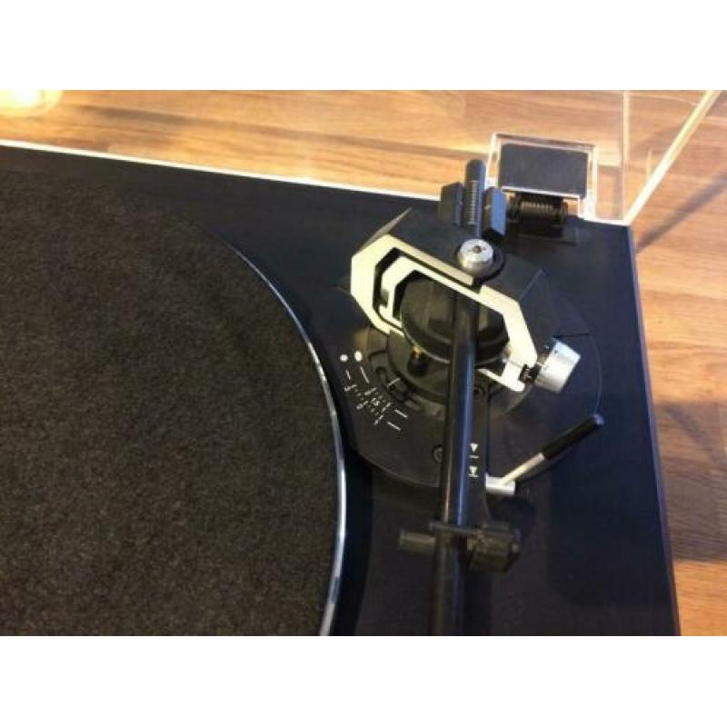 Dual CS-750 platenspeler voor 33, 45 en 78 toeren