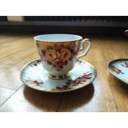 Te koop 2 stuks kop en schotel Royal Bavaria