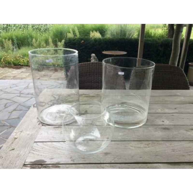 grote glazen potten