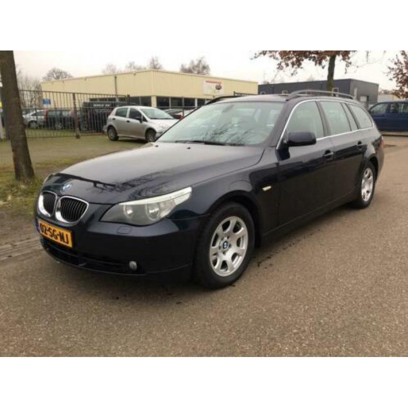 BMW 5-serie Touring 525d Business
