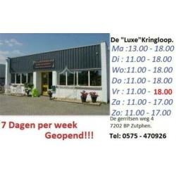 Noten barok vitrine / bui kast
