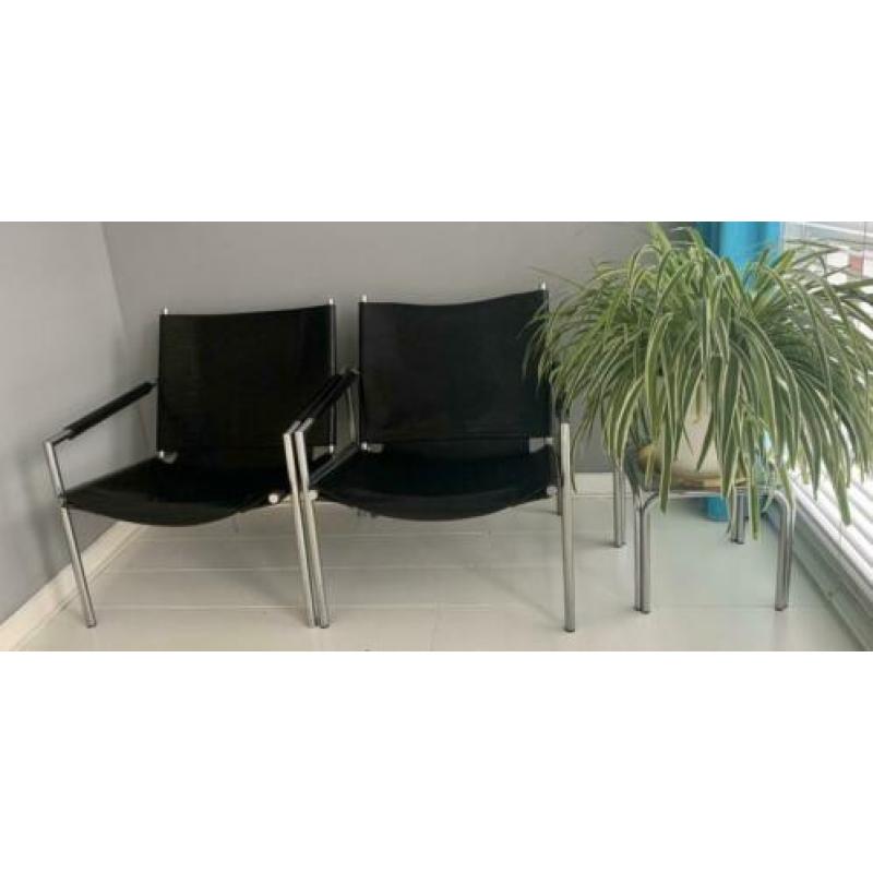 Martin Visser | 1960 SZ 02 Fauteuil Tuigleer zwart