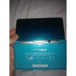 Nintendo 3ds met enkele spellen