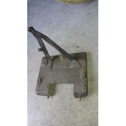 Renault4 Renault R4 accu bevestigingsplaat