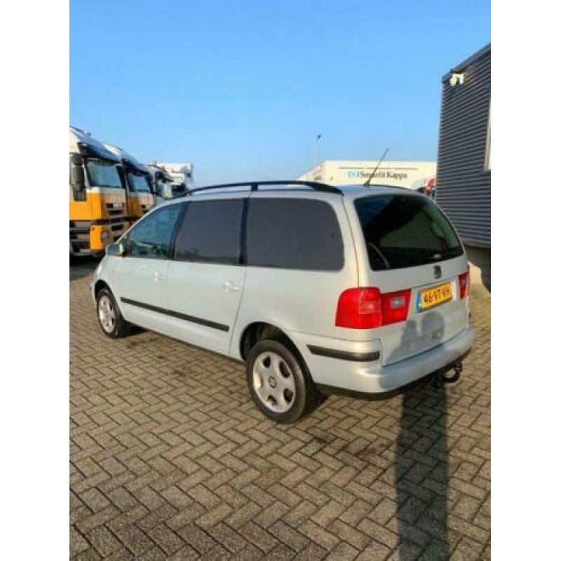 Seat Alhambra VAN AUT. 1.9 TDI PD/AUY 85 KW ALHAMBRA