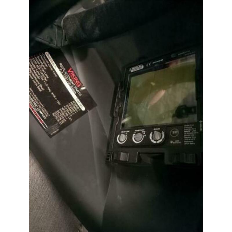 Lincoln Electric Viking Laskap 2450 CE Model Black