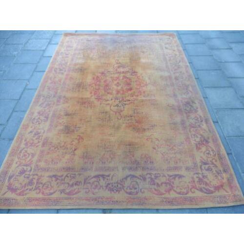 Vintage perzisch tapijt 162 x 130 cm