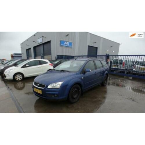 Ford Focus Wagon 1.8 TDCI Ghia / cruise control / climate co