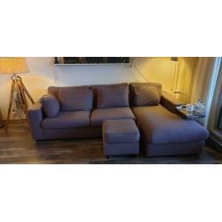 Lounge bank van een riverdale winkel