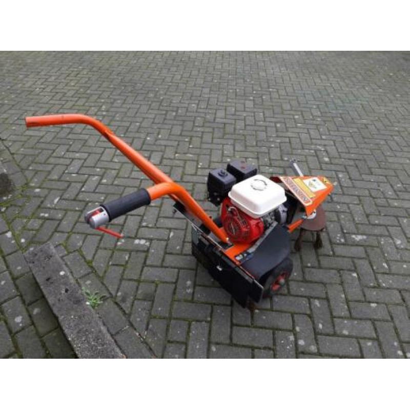 Nimos MUG onkruidborstelmachine - tech. goed - Honda motor